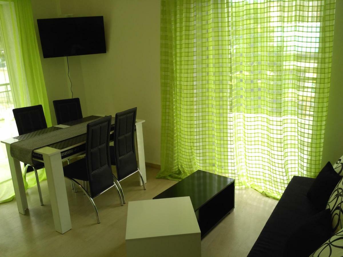Cozy Apartment Peraia Esterno foto