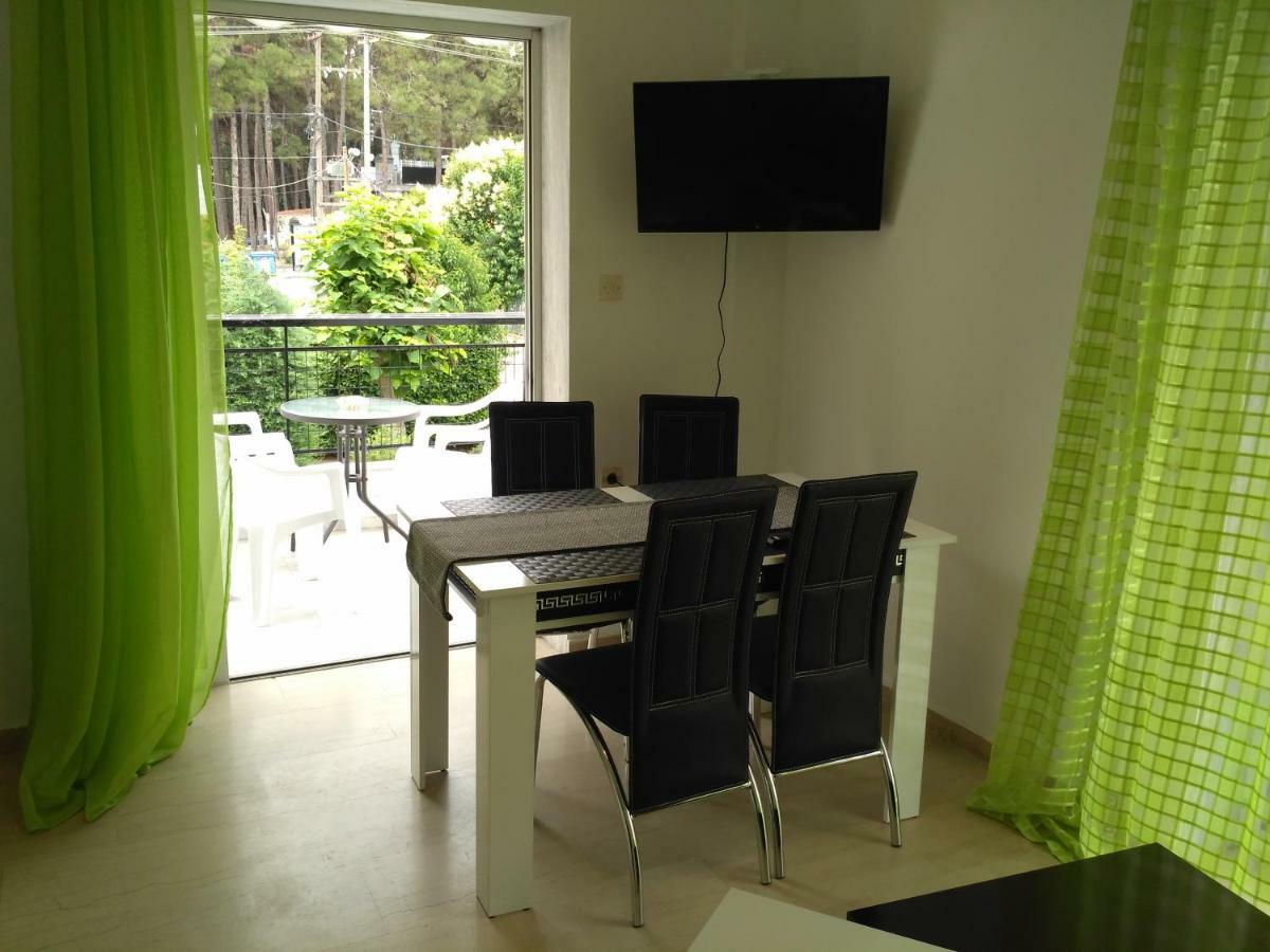 Cozy Apartment Peraia Esterno foto